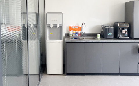 上海某某建筑工程有限公司-租赁恒峰国际反渗透直饮水机MR-1250